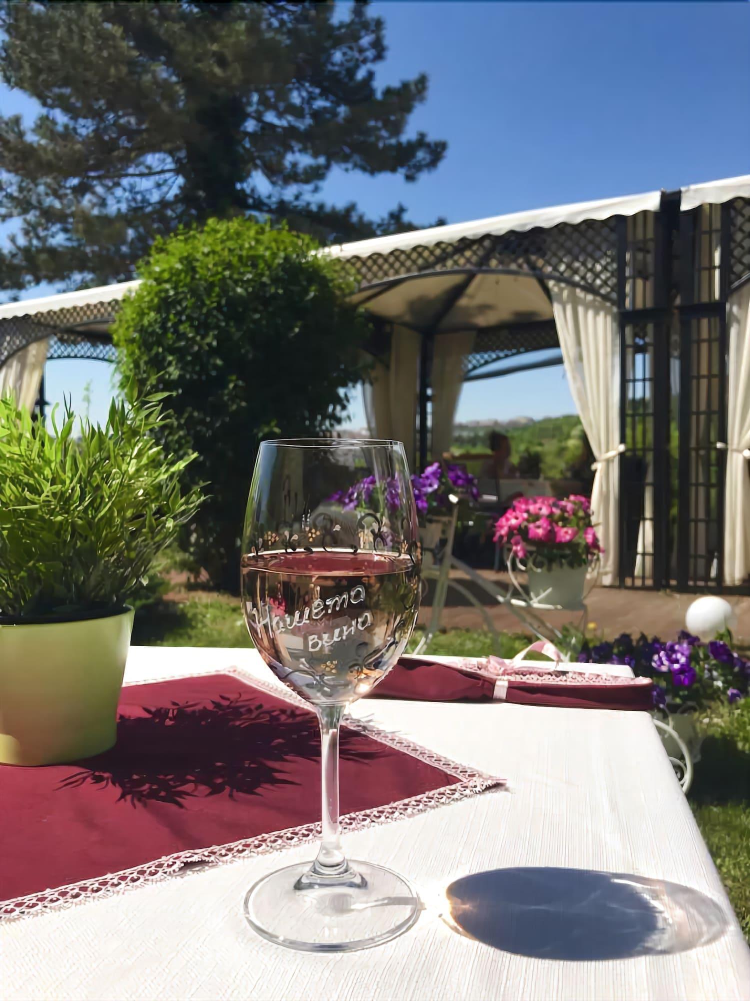 Park Hotel Raya Garden - Free Parking Veliko Tarnovo Extérieur photo