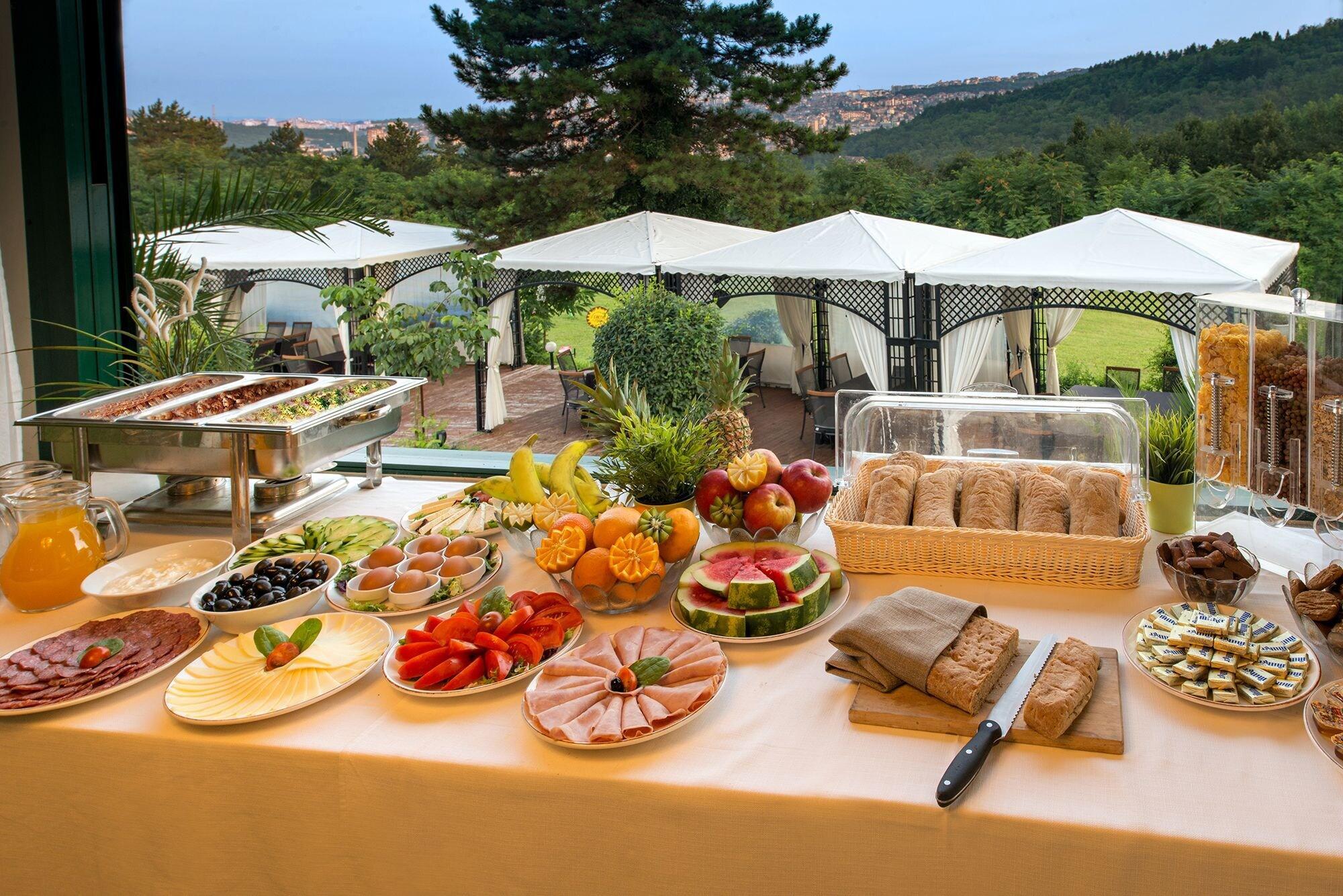 Park Hotel Raya Garden - Free Parking Veliko Tarnovo Extérieur photo